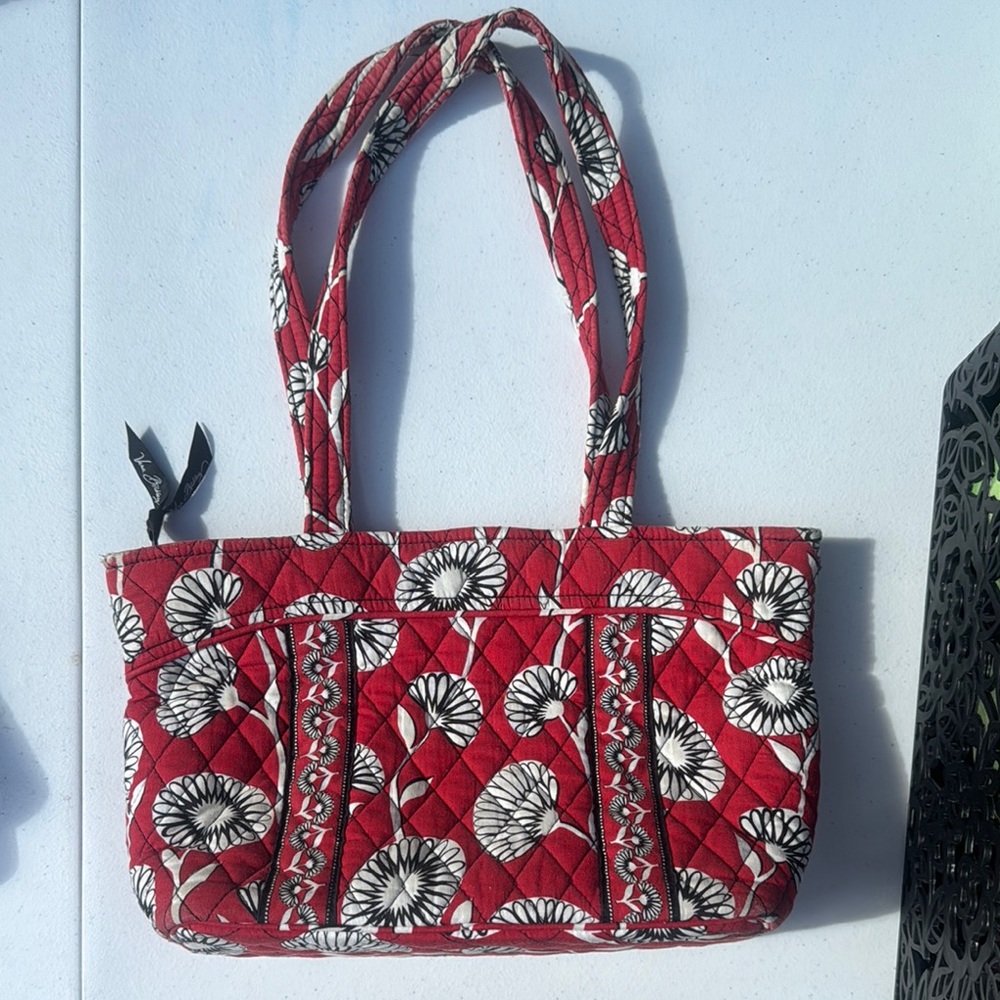 Floral tote bag